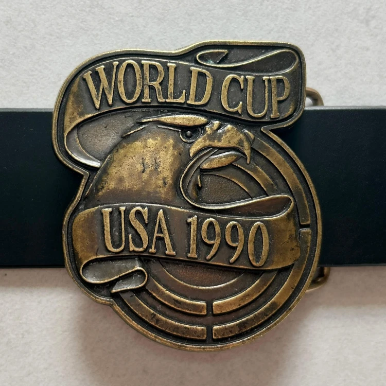 World Cup '90 z paskiem 