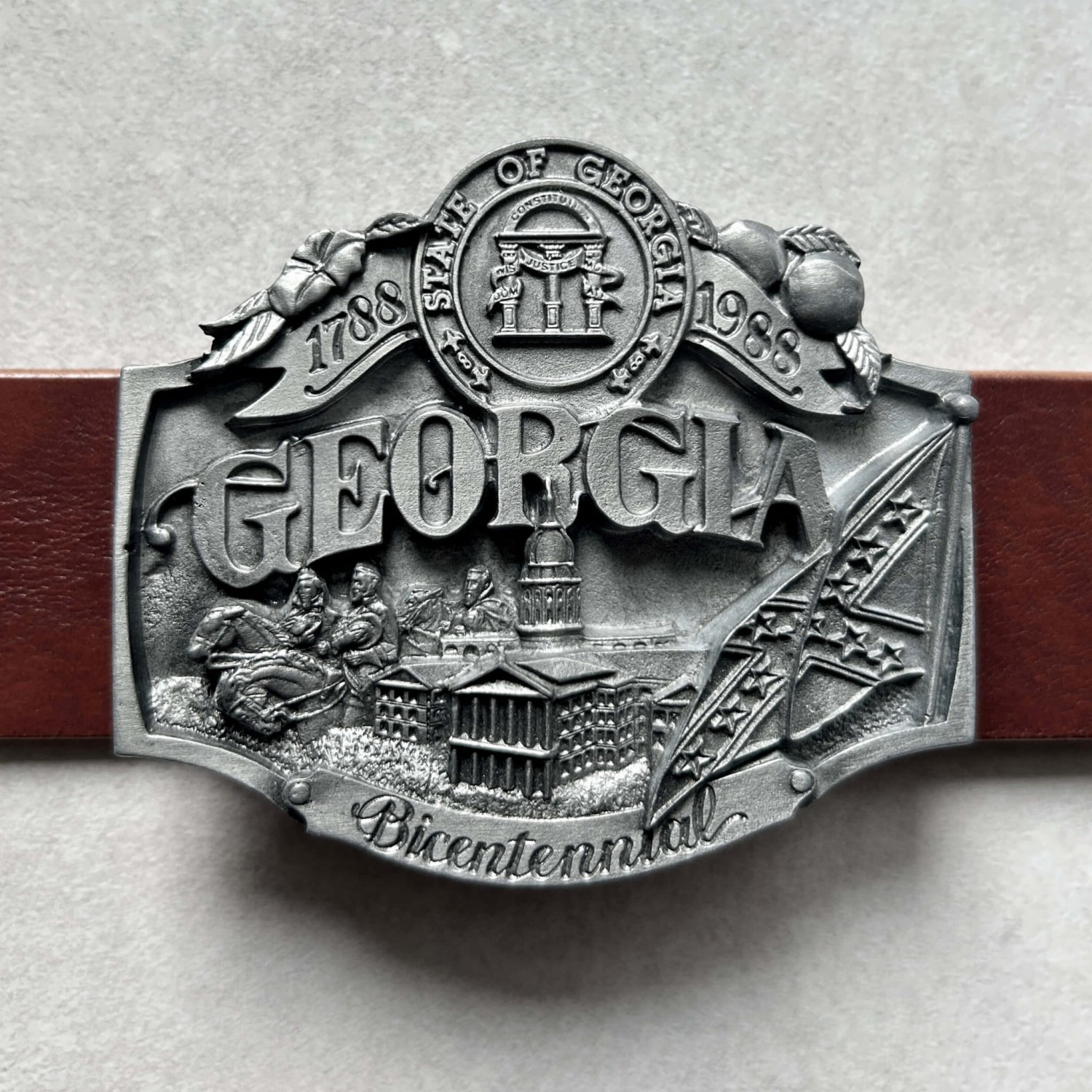 Georgia' 87 z paskiem