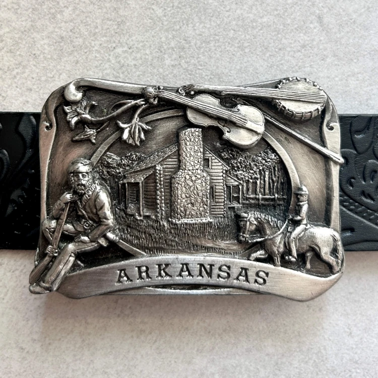 Arkansas '84 z paskiem