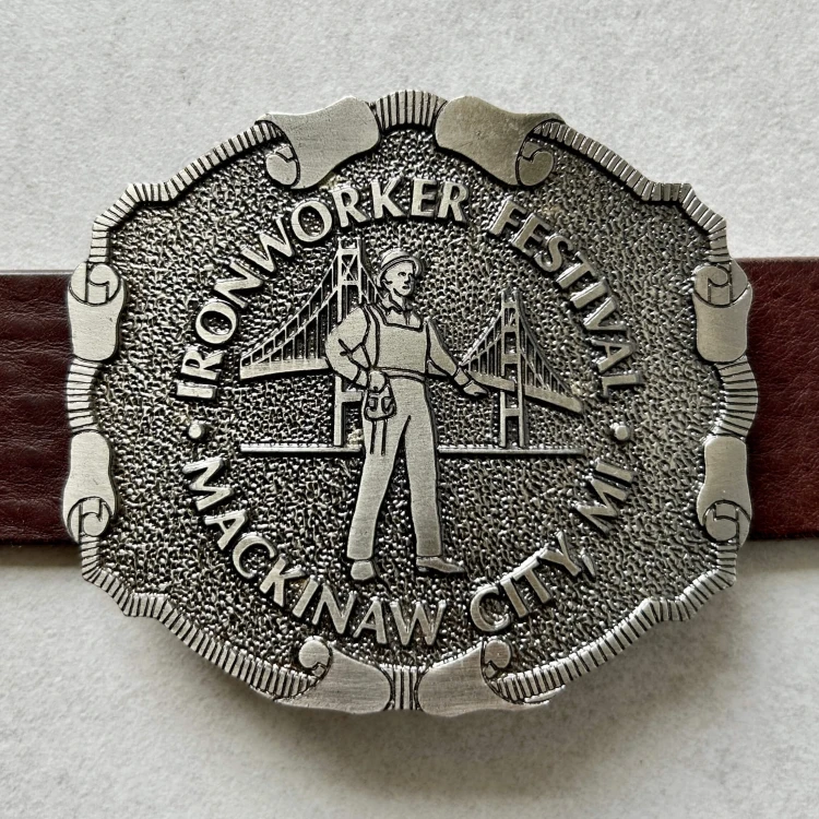 Ironworker lata 80/90 z paskiem