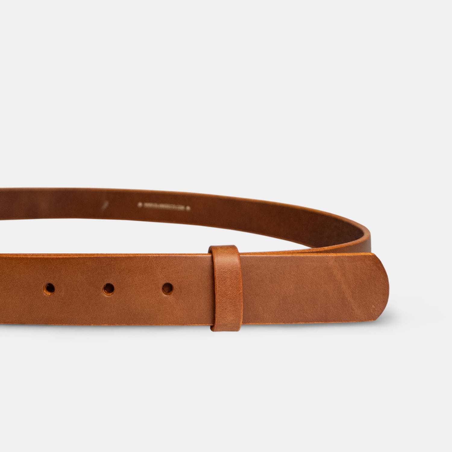 Sama skóra – Średni Brąz Woskowana – 30 mm
